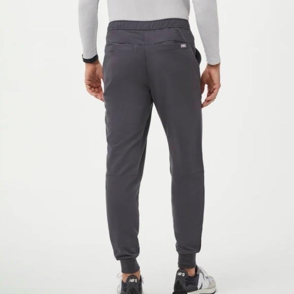 NWT Figs Limited Edition Tansen Jogger Scrub Pants Charcoal Large - Picture 2 of 13